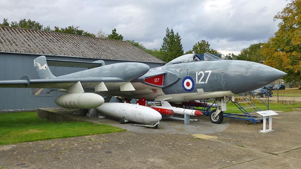 Salisbury-HallDH-110-SEA-VIXEN1000pxw